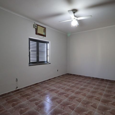 Casa para alugar com 241m², 6 quartos e 4 vagasQuarto 4