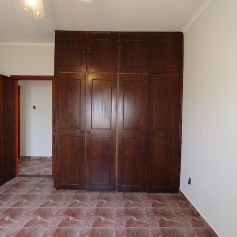 Casa para alugar com 241m², 6 quartos e 4 vagasQuarto 2