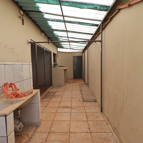 Casa para alugar com 241m², 6 quartos e 4 vagasÁrea de Serviço 2