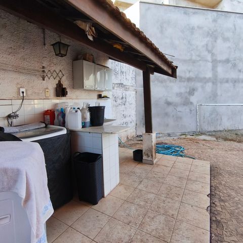 Casa para alugar com 250m², 2 quartos e 4 vagas Casa para alugar com 250m², 2 quartos e 4 vagasÁrea de Serviço