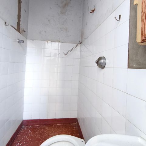 Casa para alugar com 250m², 2 quartos e 4 vagas Casa para alugar com 250m², 2 quartos e 4 vagasLavabo