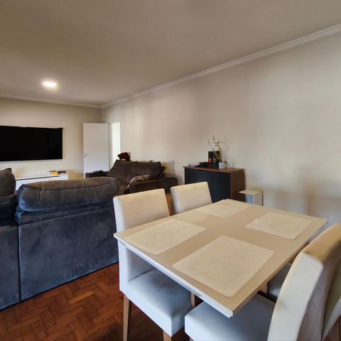 Casa para alugar com 250m², 2 quartos e 4 vagas Casa para alugar com 250m², 2 quartos e 4 vagasSala de Jantar