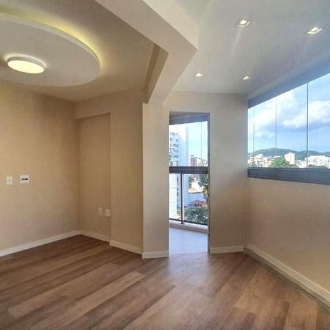 Apartamento à venda com 194m², 4 quartos e 3 vagas