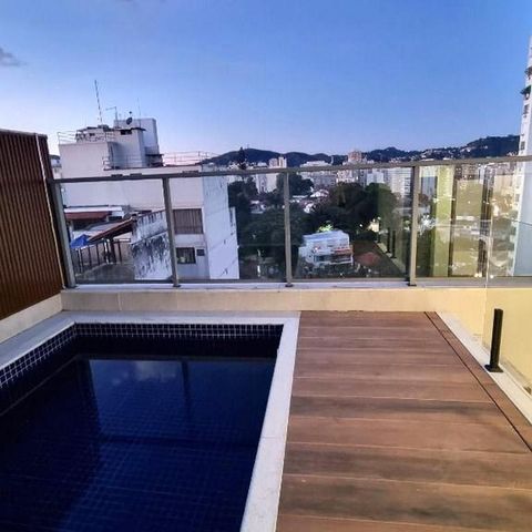 Apartamento à venda com 194m², 4 quartos e 3 vagas