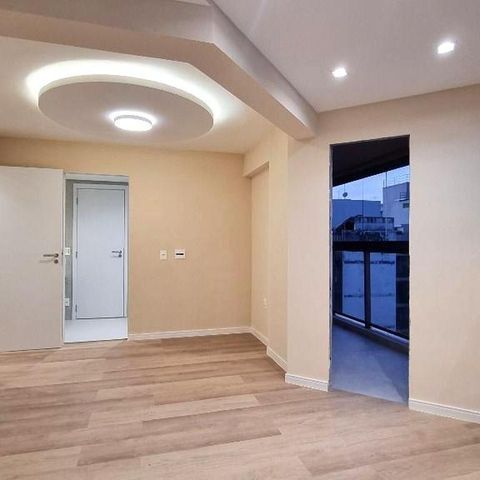 Apartamento à venda com 194m², 4 quartos e 3 vagas