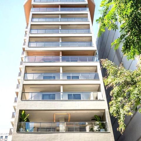Apartamento à venda com 194m², 4 quartos e 3 vagas