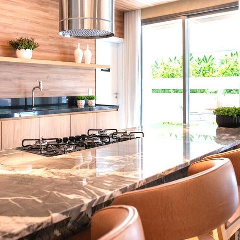 Apartamento à venda com 194m², 4 quartos e 3 vagas