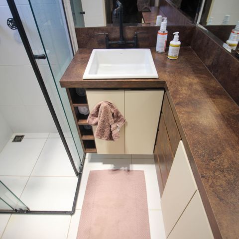 Apartamento para alugar com 72m², 1 quarto e 2 vagasBanheiro da Suíte