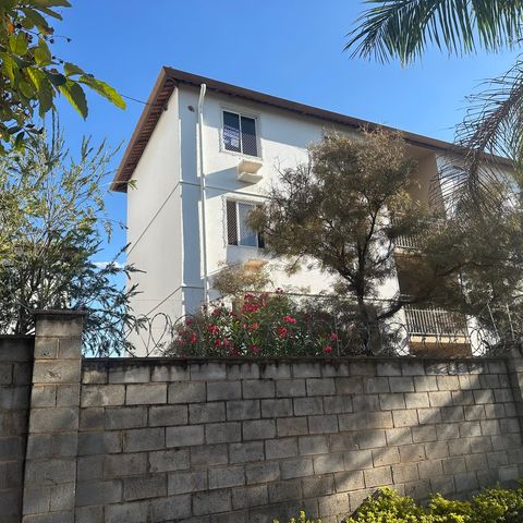 Apartamento para alugar com 40m², 2 quartos e 1 vaga Apartamento para alugar com 40m², 2 quartos e 1 vagaFachada