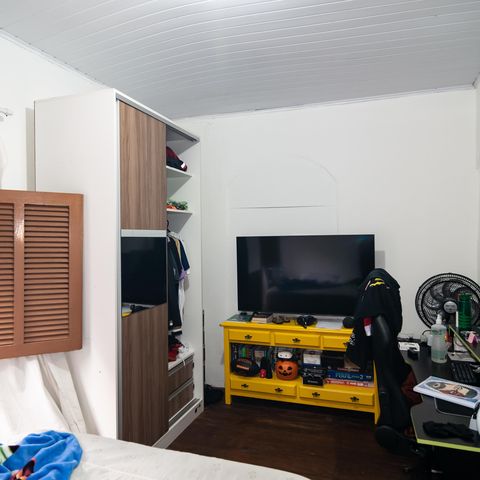 Casa à venda com 194m², 3 quartos e 2 vagasQuarto 1