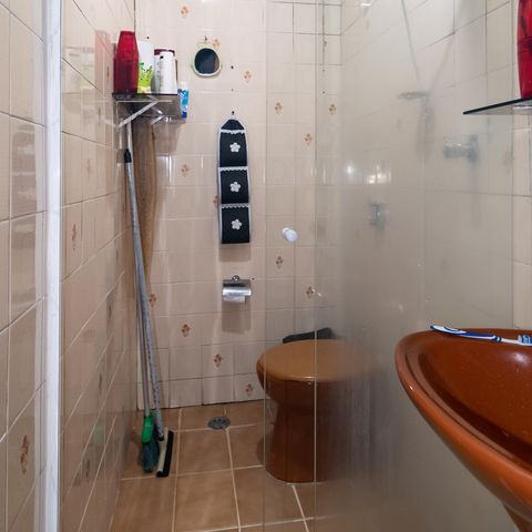 Casa à venda com 194m², 3 quartos e 2 vagasBanheiro