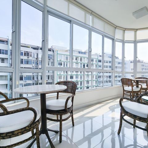 Apartamento à venda com 184m², 3 quartos e 1 vaga Apartamento à venda com 184m², 3 quartos e 1 vagaSala