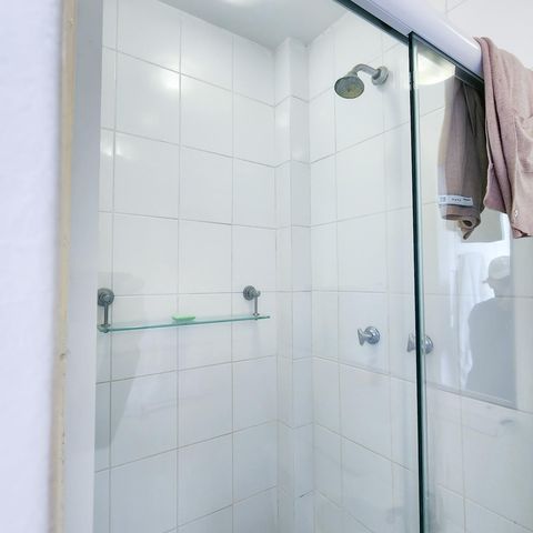 Apartamento à venda com 184m², 3 quartos e 1 vaga Apartamento à venda com 184m², 3 quartos e 1 vagaBanheiro de Serviço