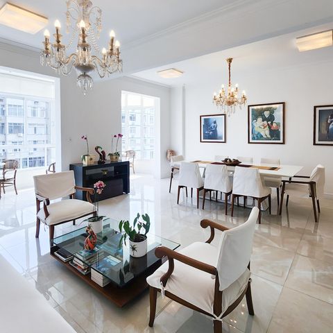 Apartamento à venda com 184m², 3 quartos e 1 vaga Apartamento à venda com 184m², 3 quartos e 1 vagaSala