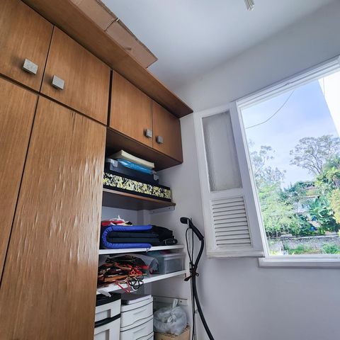 Apartamento à venda com 184m², 3 quartos e 1 vaga Apartamento à venda com 184m², 3 quartos e 1 vagaQuarto de Serviço