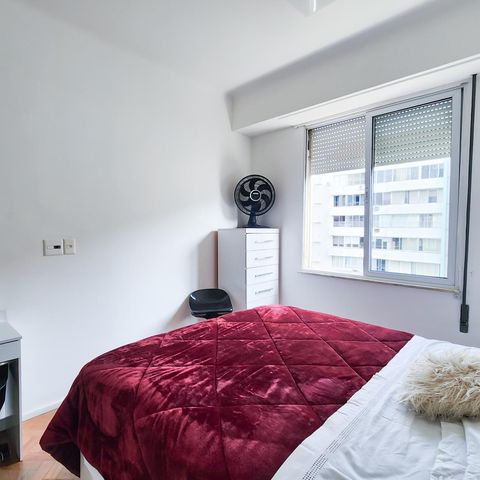 Apartamento à venda com 184m², 3 quartos e 1 vaga Apartamento à venda com 184m², 3 quartos e 1 vagaQuarto 3