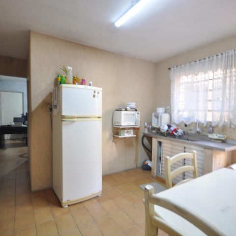 Casa à venda com 200m², 7 quartos e 7 vagasCasa 2 - Cozinha 