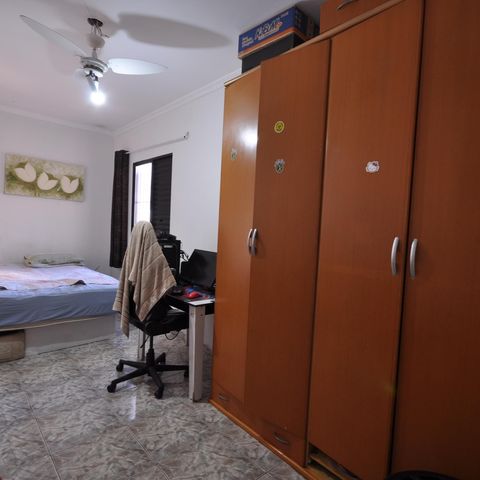 Casa à venda com 200m², 7 quartos e 7 vagasCasa 3 - Quarto 2