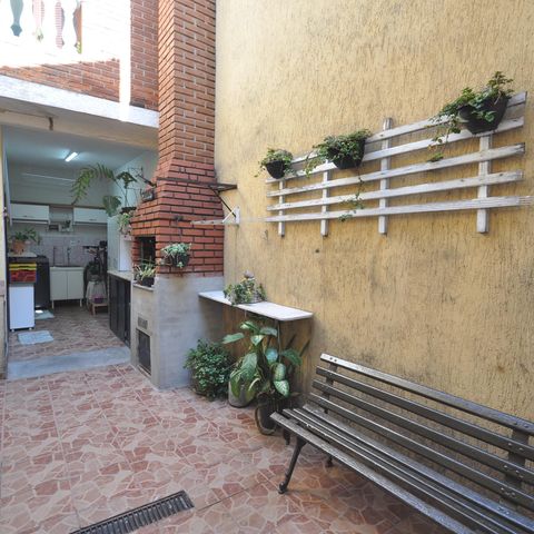 Casa à venda com 200m², 7 quartos e 7 vagasQuintal