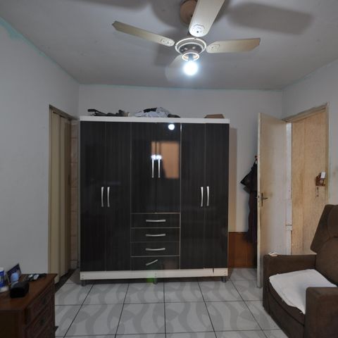 Casa à venda com 200m², 7 quartos e 7 vagasCasa 2 - Suíte