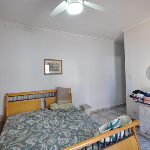 Casa à venda com 200m², 7 quartos e 7 vagasCasa 3 - Quarto 1