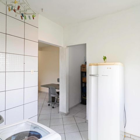 Casa à venda com 210m², 3 quartos e 3 vagas Casa à venda com 210m², 3 quartos e 3 vagasÁrea de serviço