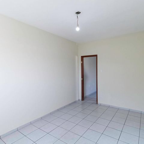 Casa à venda com 210m², 3 quartos e 3 vagas Casa à venda com 210m², 3 quartos e 3 vagasQuarto 1