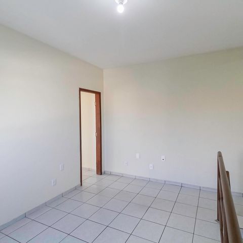 Casa à venda com 210m², 3 quartos e 3 vagas Casa à venda com 210m², 3 quartos e 3 vagasSala 2