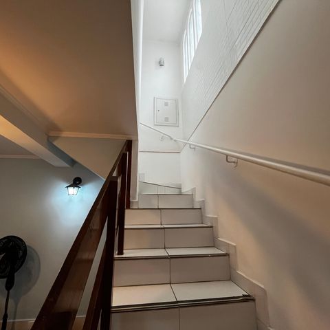 Casa à venda com 105m², 3 quartos e 2 vagasCorredor
