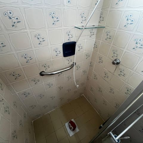 Casa à venda com 105m², 3 quartos e 2 vagasBanheiro de serviço