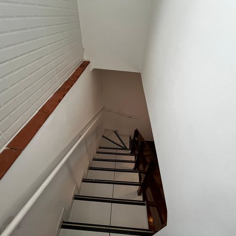 Casa à venda com 105m², 3 quartos e 2 vagasCorredor