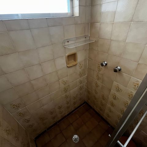 Casa à venda com 105m², 3 quartos e 2 vagasBanheiro Social