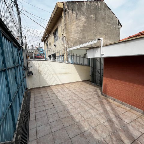 Casa à venda com 105m², 3 quartos e 2 vagasGaragem