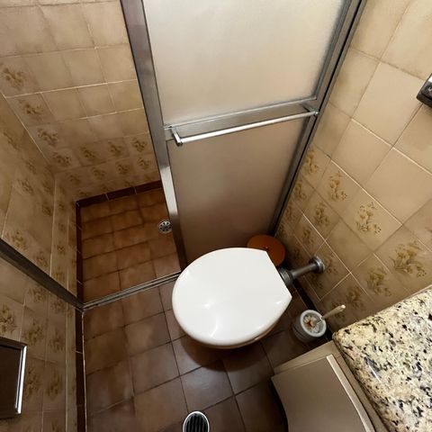 Casa à venda com 105m², 3 quartos e 2 vagasBanheiro Social