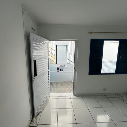 Casa à venda com 105m², 3 quartos e 2 vagasQuarto C/ Elevador