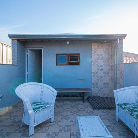 Casa à venda com 198m², 4 quartos e 2 vagas