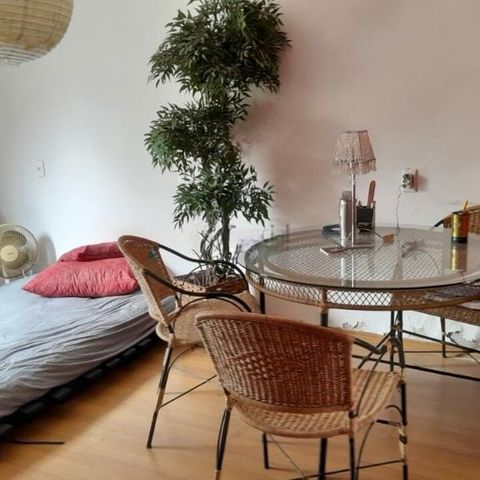 Casa à venda com 180m², 3 quartos e 4 vagas