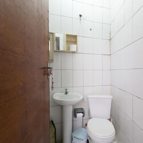 Casa à venda com 124m², 4 quartos e 3 vagasBanheiro Social 2