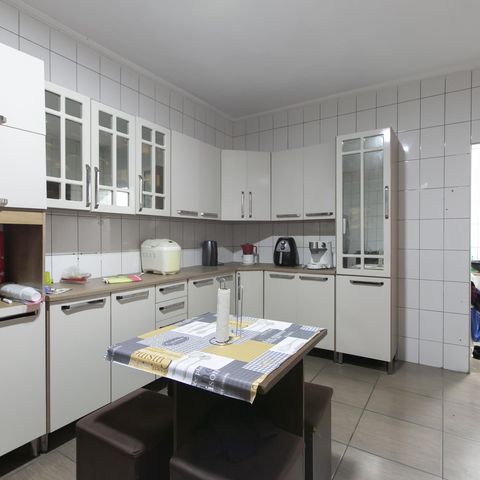 Casa à venda com 124m², 4 quartos e 3 vagasCozinha 1