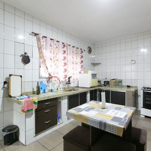 Casa à venda com 124m², 4 quartos e 3 vagasCozinha 1
