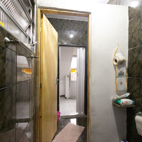Casa à venda com 124m², 4 quartos e 3 vagasBanheiro Social 3