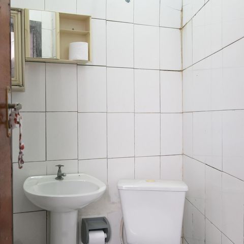 Casa à venda com 124m², 4 quartos e 3 vagasBanheiro Social 2