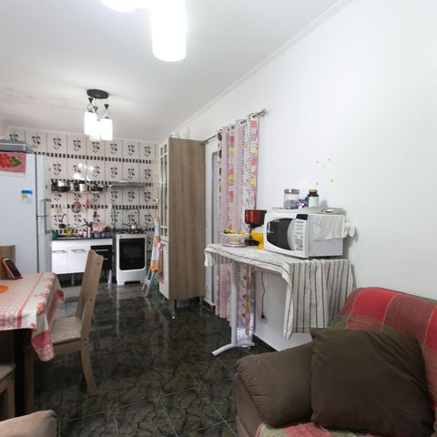 Casa à venda com 124m², 4 quartos e 3 vagasCozinha 2
