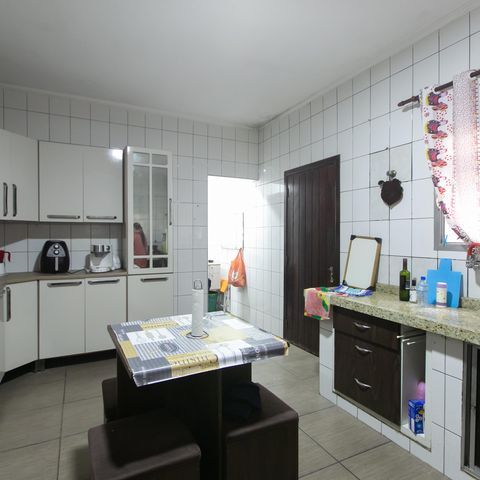 Casa à venda com 124m², 4 quartos e 3 vagasCozinha 1