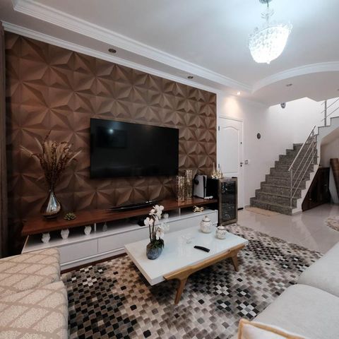 Casa à venda com 125m², 3 quartos e 2 vagasSala