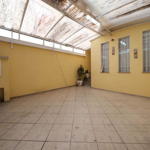 Casa à venda com 125m², 3 quartos e 2 vagasGaragem