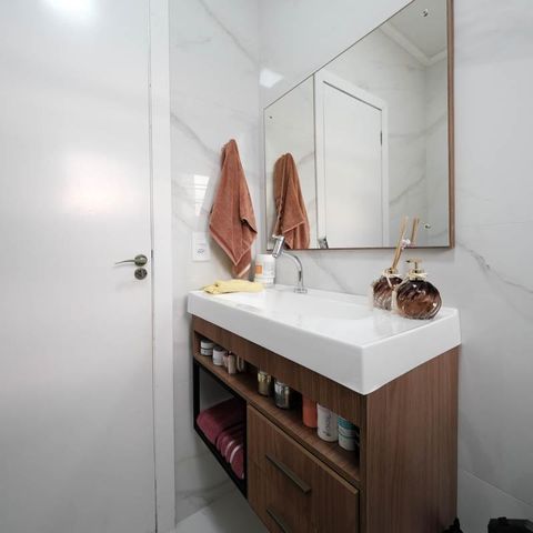 Casa à venda com 125m², 3 quartos e 2 vagasBanheiro da Suíte