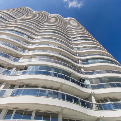 Apartamento para alugar com 90m², 3 quartos e 2 vagasFachada do bloco
