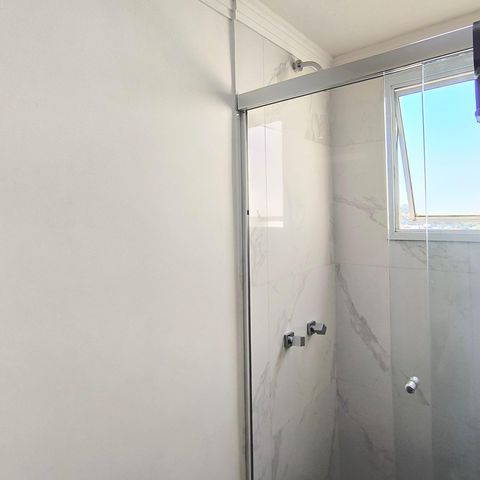 Apartamento à venda com 69m², 2 quartos e 1 vaga Apartamento à venda com 69m², 2 quartos e 1 vagaBanheiro Social