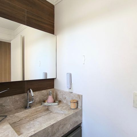 Apartamento à venda com 69m², 2 quartos e 1 vaga Apartamento à venda com 69m², 2 quartos e 1 vagaBanheiro da Suíte